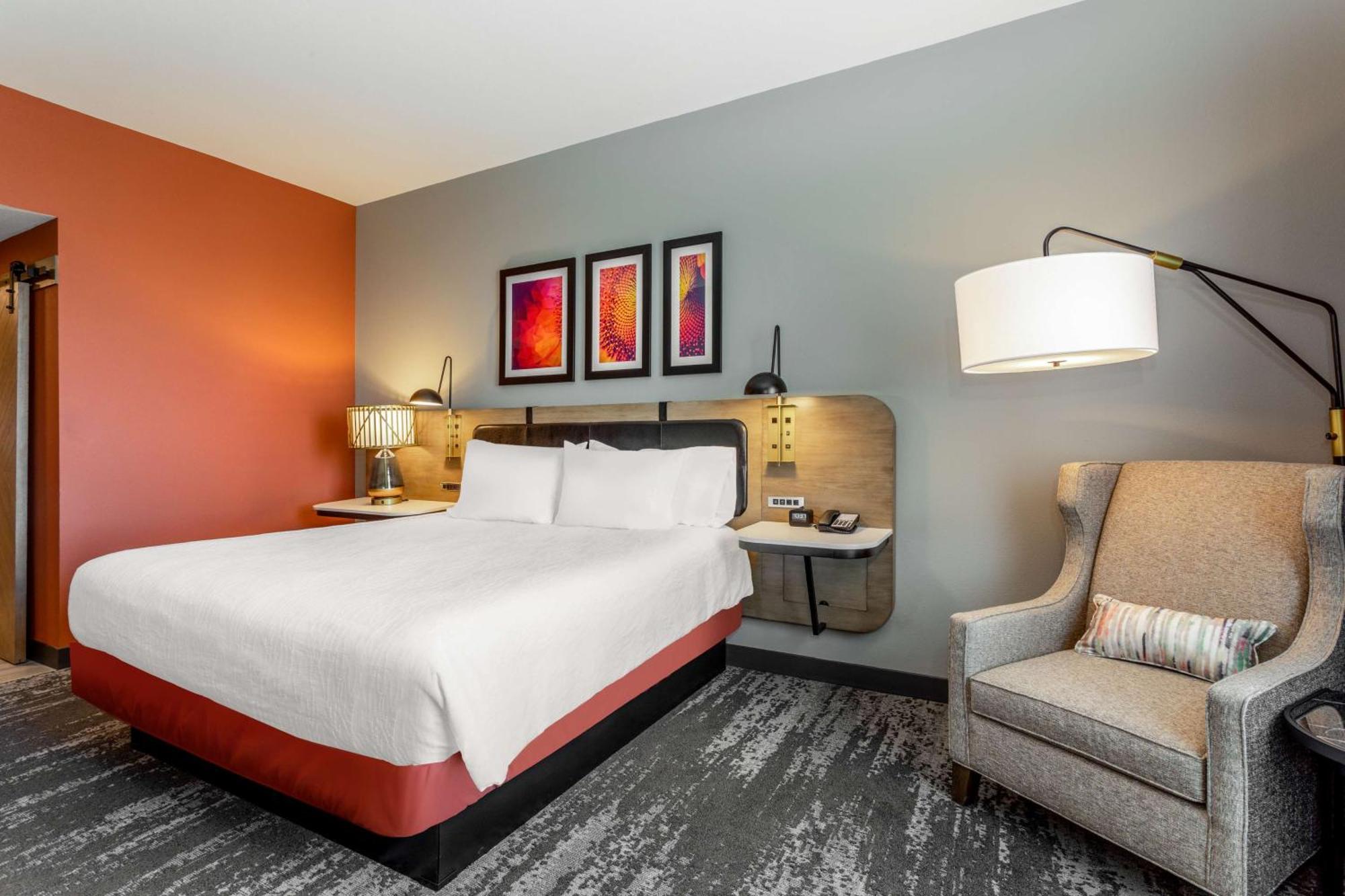 Hilton Garden Inn Hays, Ks Bagian luar foto